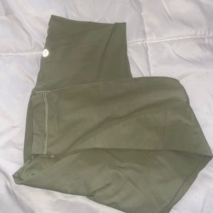 light army green Lululemon leggings